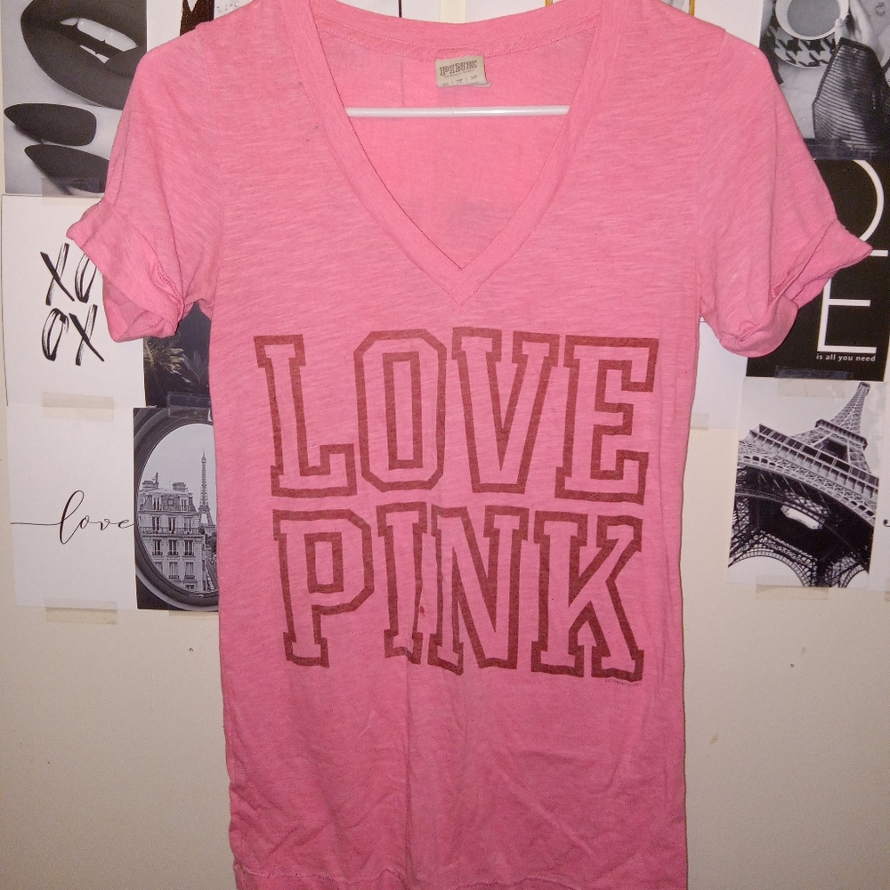 ♡♡Victoria's Secret  pink top.